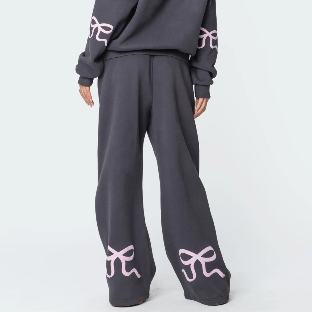 Bonney Bow Detail Sweatpants Size L New with Tags